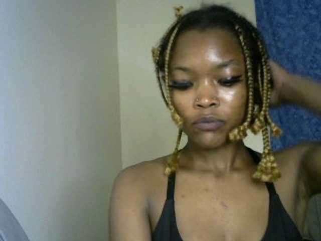 sumeyhia live cam on BongaCams