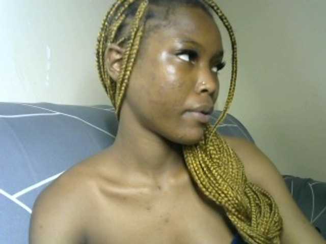 sumeyhia live cam on BongaCams