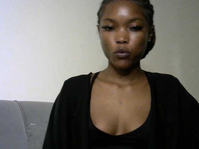sumeyhia live cam on BongaCams
