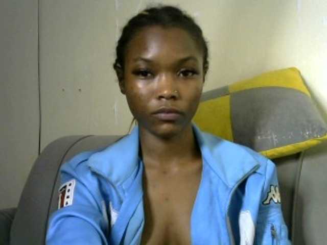 sumeyhia live cam on BongaCams