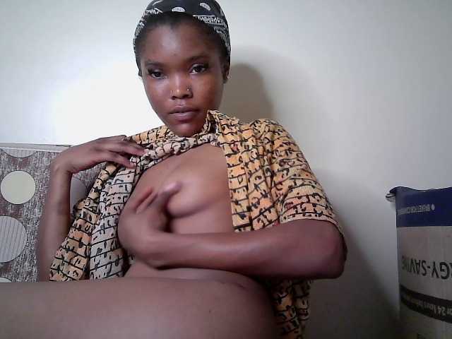 sumeyhia live cam on BongaCams