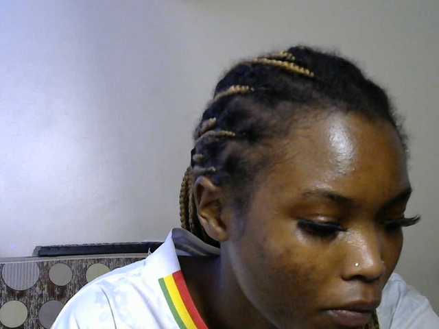 sumeyhia live cam on BongaCams