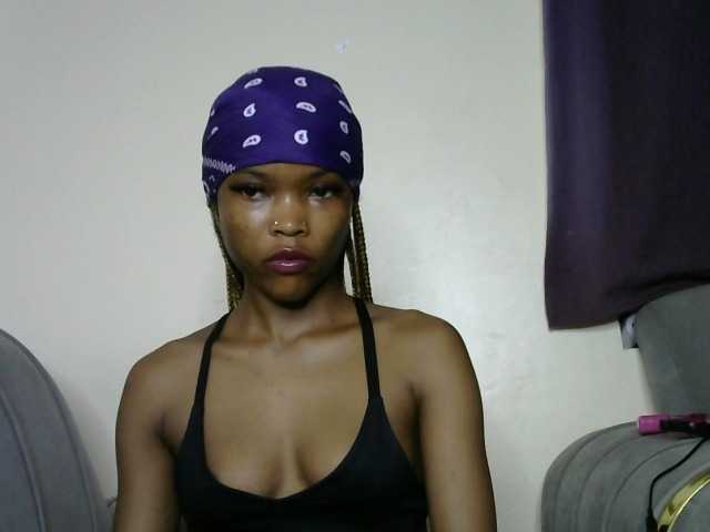sumeyhia live cam on BongaCams