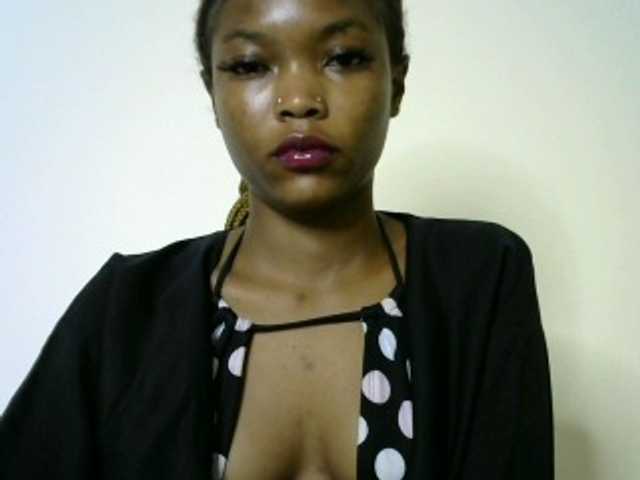 sumeyhia live cam on BongaCams