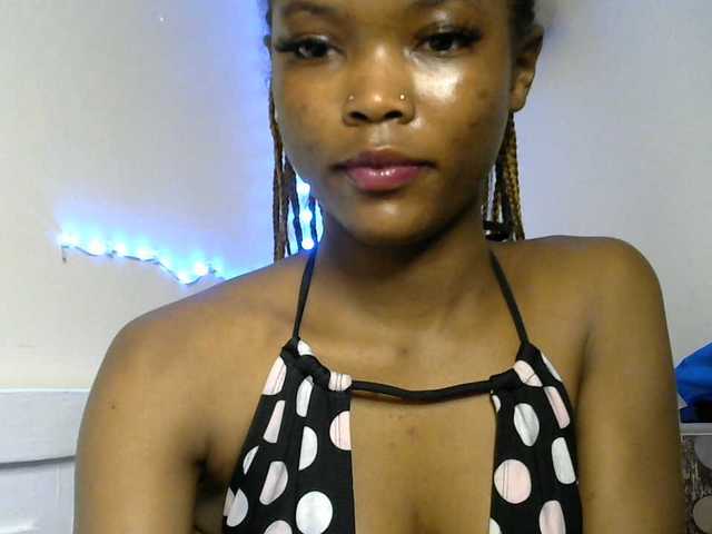 sumeyhia live cam on BongaCams