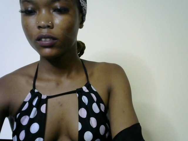 sumeyhia live cam on BongaCams