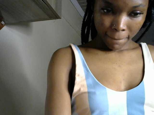 sumeyhia live cam on BongaCams