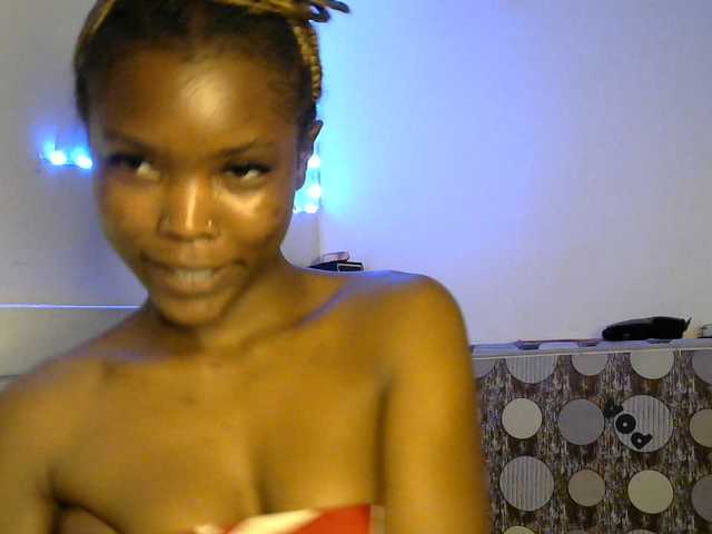 sumeyhia live cam on BongaCams