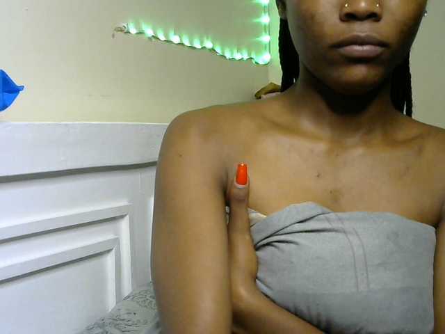 sumeyhia live cam on BongaCams