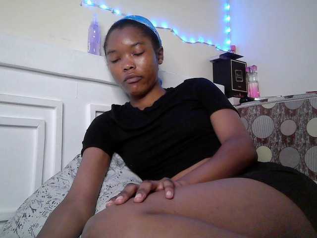 sumeyhia live cam on BongaCams