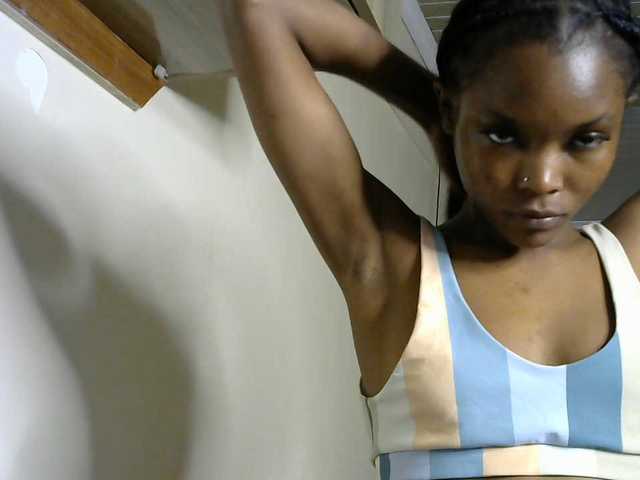sumeyhia live cam on BongaCams