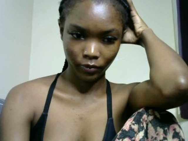 sumeyhia live cam on BongaCams