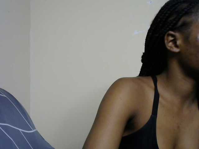 sumeyhia live cam on BongaCams