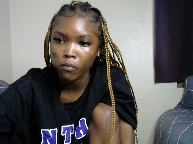 sumeyhia live cam on BongaCams