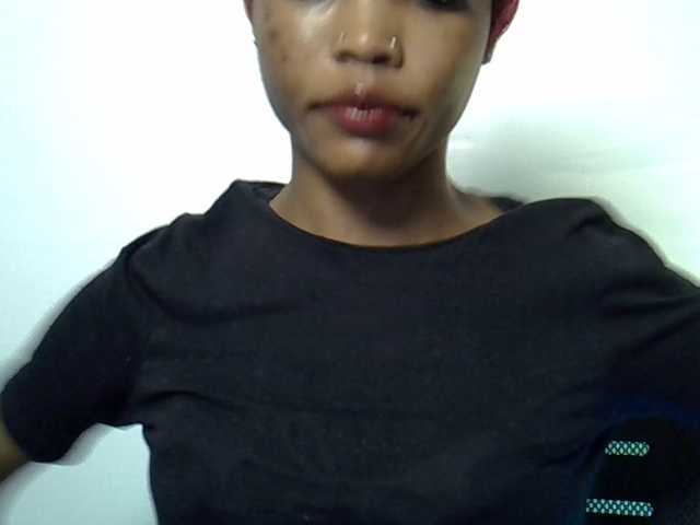 sumeyhia live cam on BongaCams