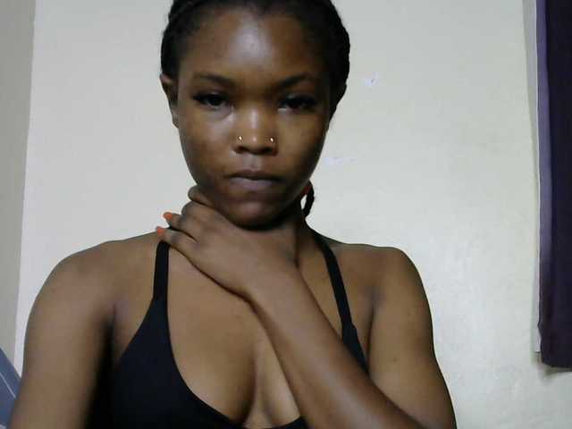sumeyhia live cam on BongaCams