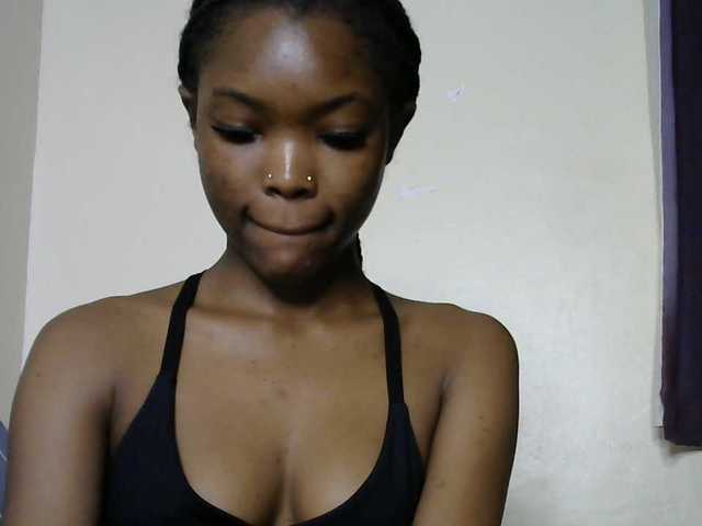 sumeyhia live cam on BongaCams