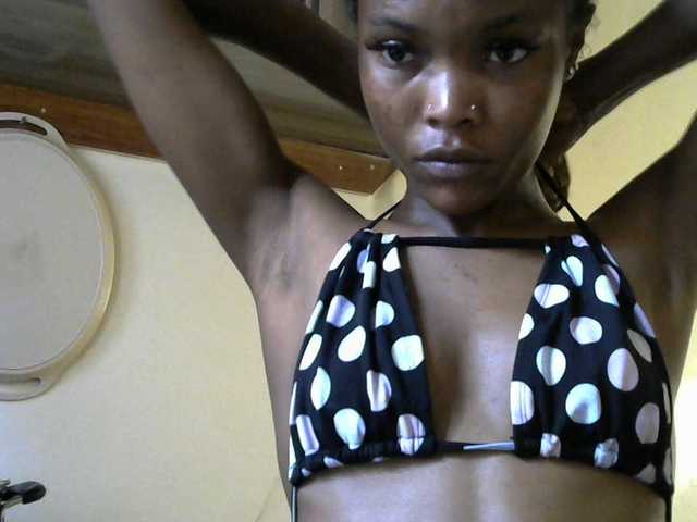 sumeyhia live cam on BongaCams