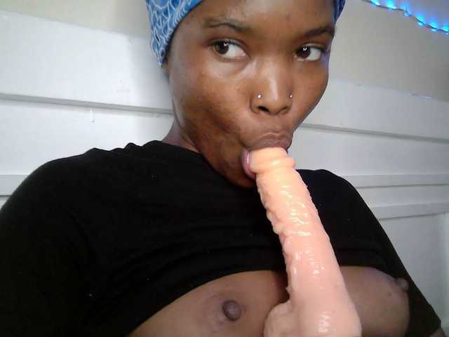 sumeyhia live cam on BongaCams