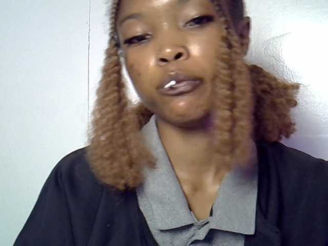 sumeyhia live cam on BongaCams