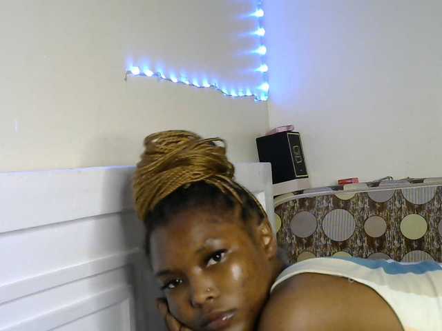 sumeyhia live cam on BongaCams