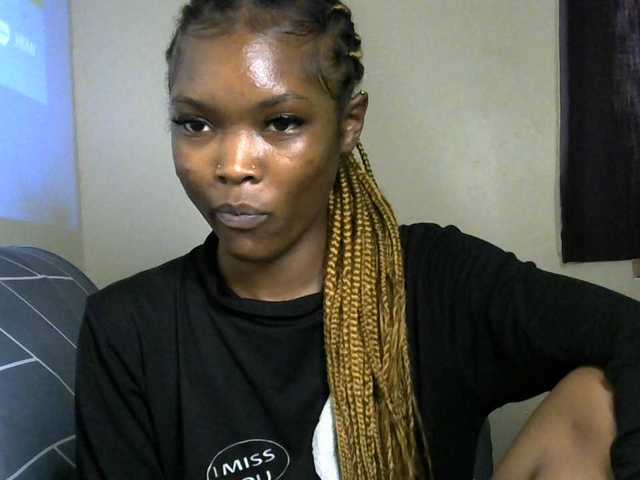 sumeyhia live cam on BongaCams