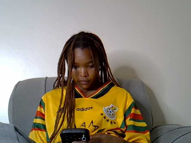 sumeyhia live cam on BongaCams