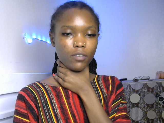 sumeyhia live cam on BongaCams