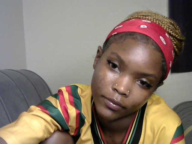 sumeyhia live cam on BongaCams