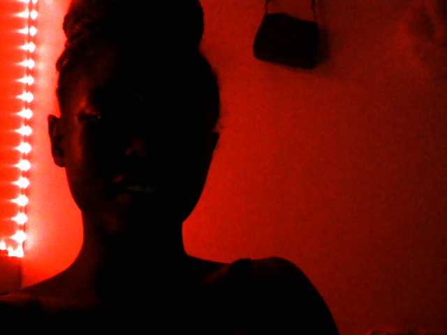 sumeyhia live cam on BongaCams