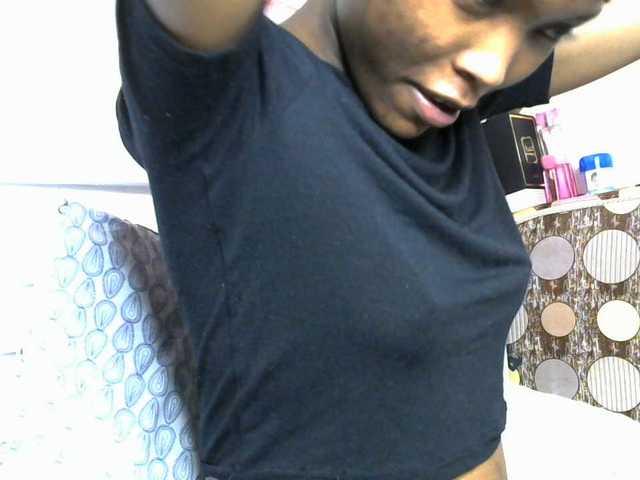 sumeyhia live cam on BongaCams