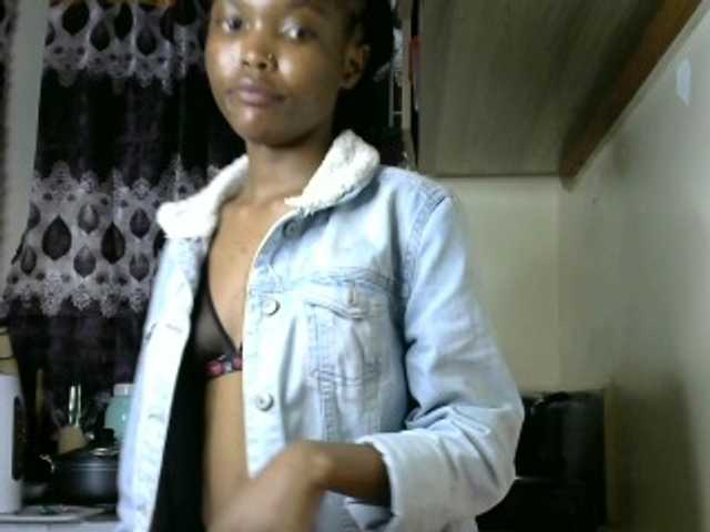 sumeyhia live cam on BongaCams