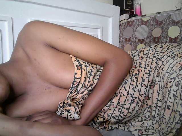 sumeyhia live cam on BongaCams