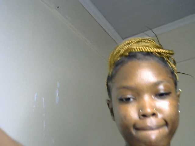 sumeyhia live cam on BongaCams
