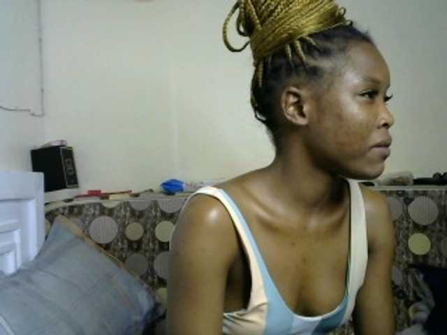 sumeyhia live cam on BongaCams