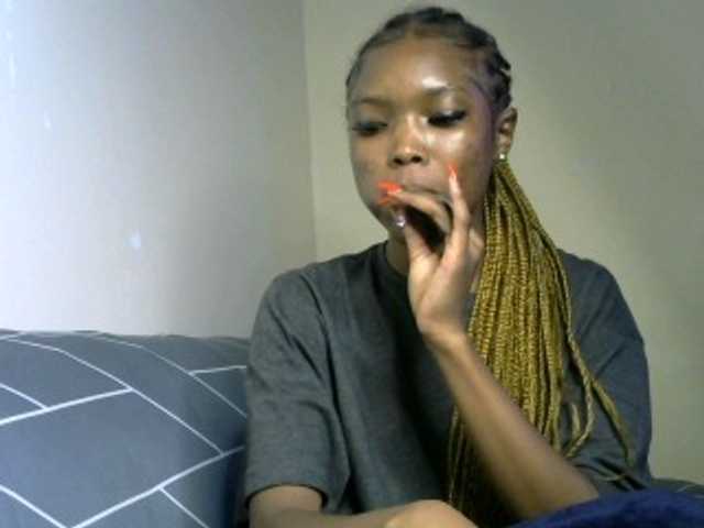 sumeyhia live cam on BongaCams