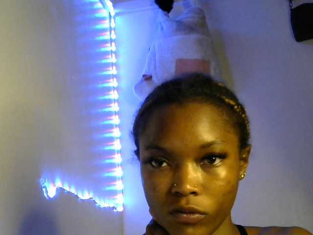 sumeyhia live cam on BongaCams