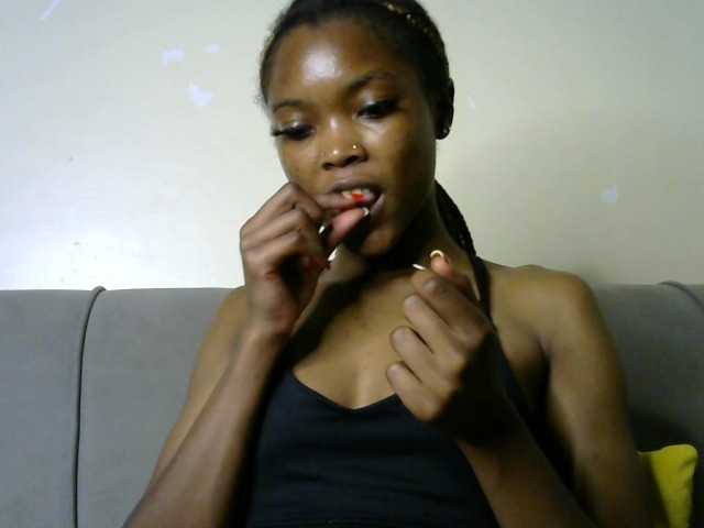 sumeyhia live cam on BongaCams