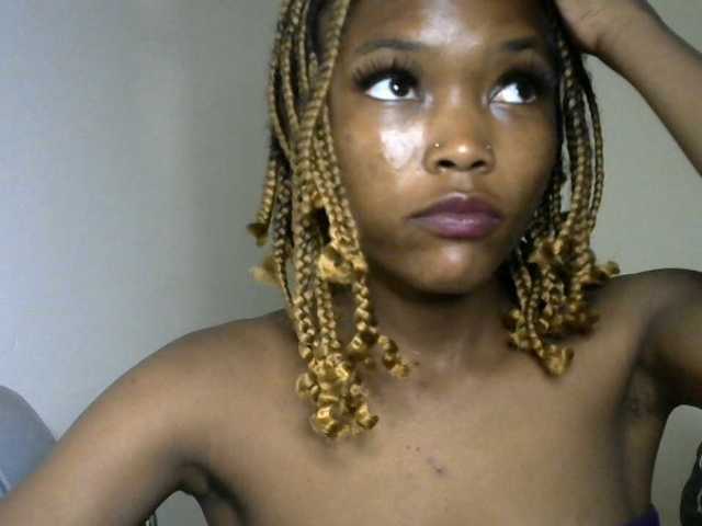 sumeyhia live cam on BongaCams
