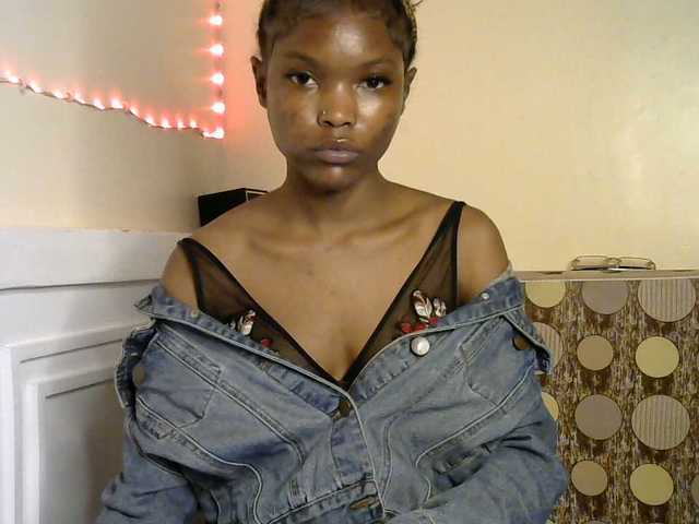 sumeyhia live cam on BongaCams