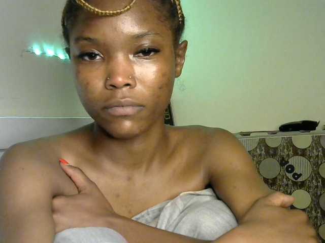 sumeyhia live cam on BongaCams