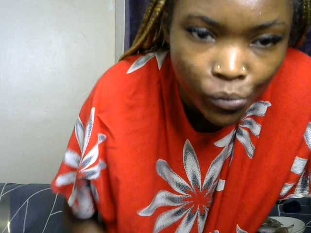 sumeyhia live cam on BongaCams