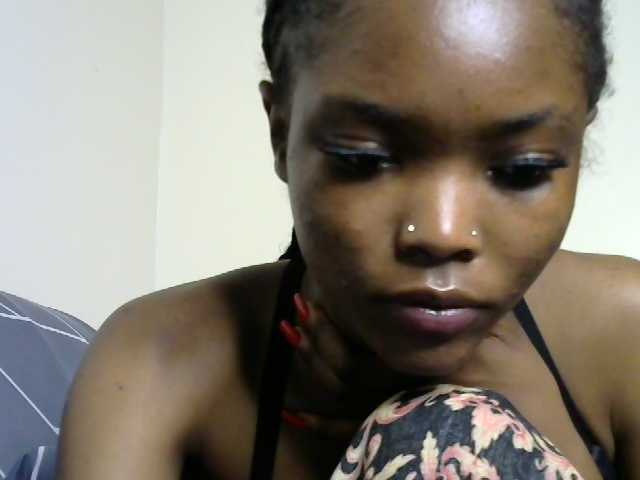 sumeyhia live cam on BongaCams