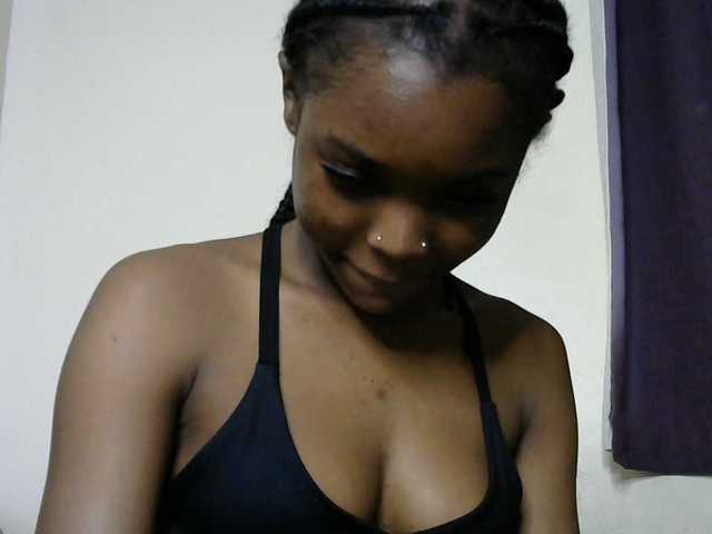 sumeyhia live cam on BongaCams