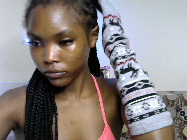 sumeyhia live cam on BongaCams