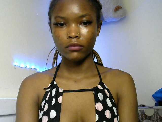 sumeyhia live cam on BongaCams