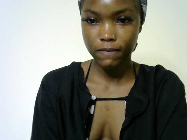 sumeyhia live cam on BongaCams