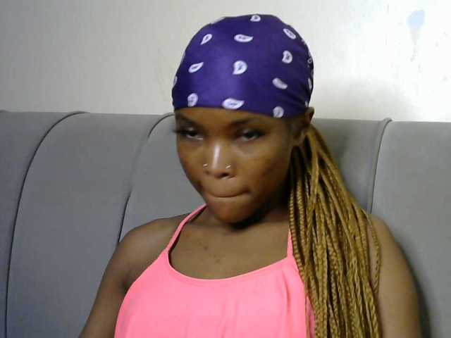 sumeyhia live cam on BongaCams
