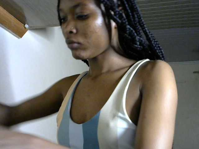 sumeyhia live cam on BongaCams