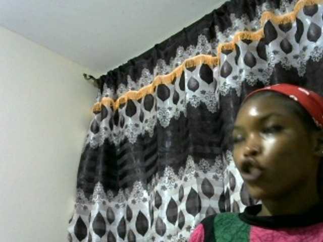 sumeyhia live cam on BongaCams